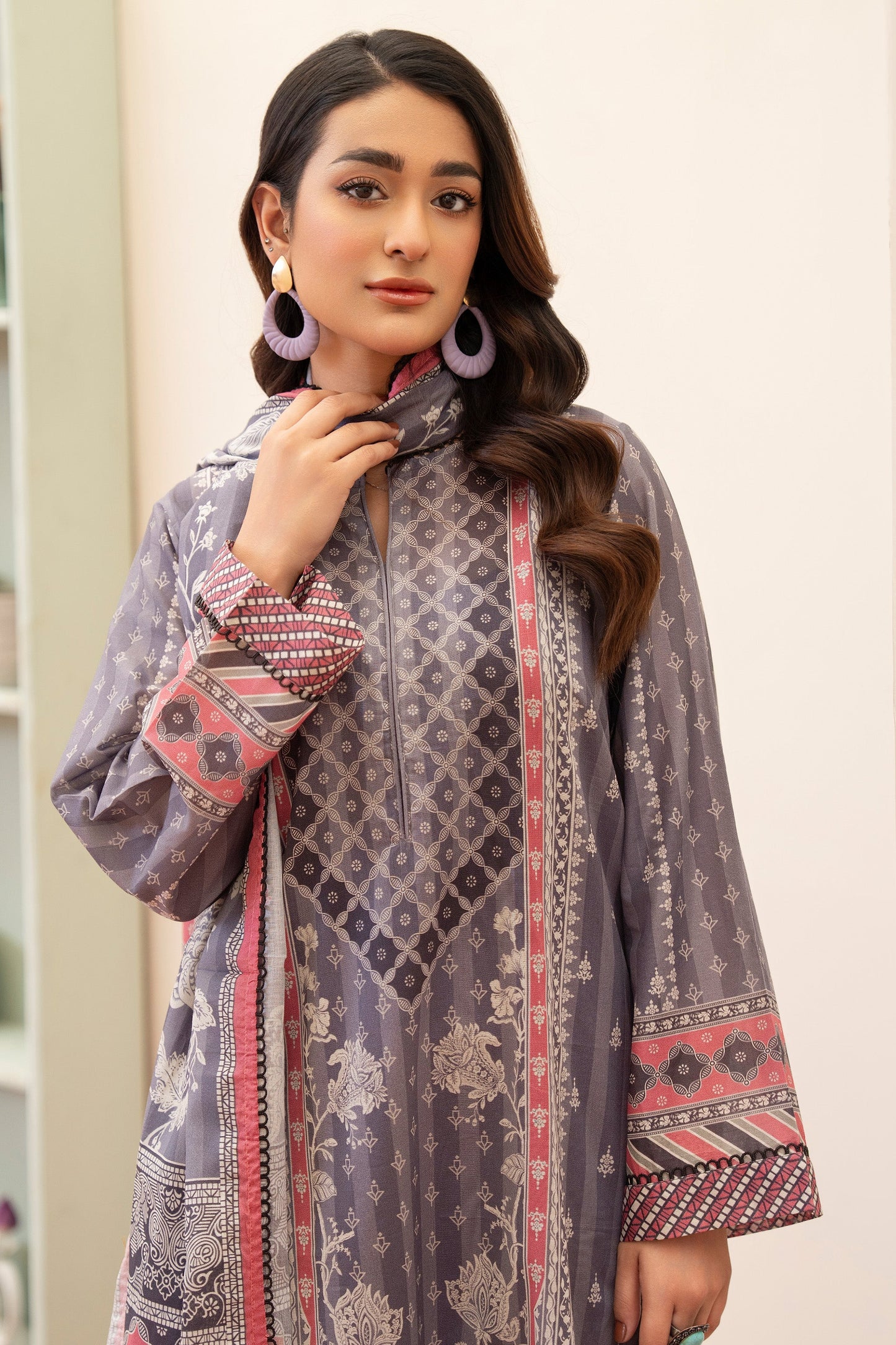 3 Piece Unstitched Grey Premium Lawn