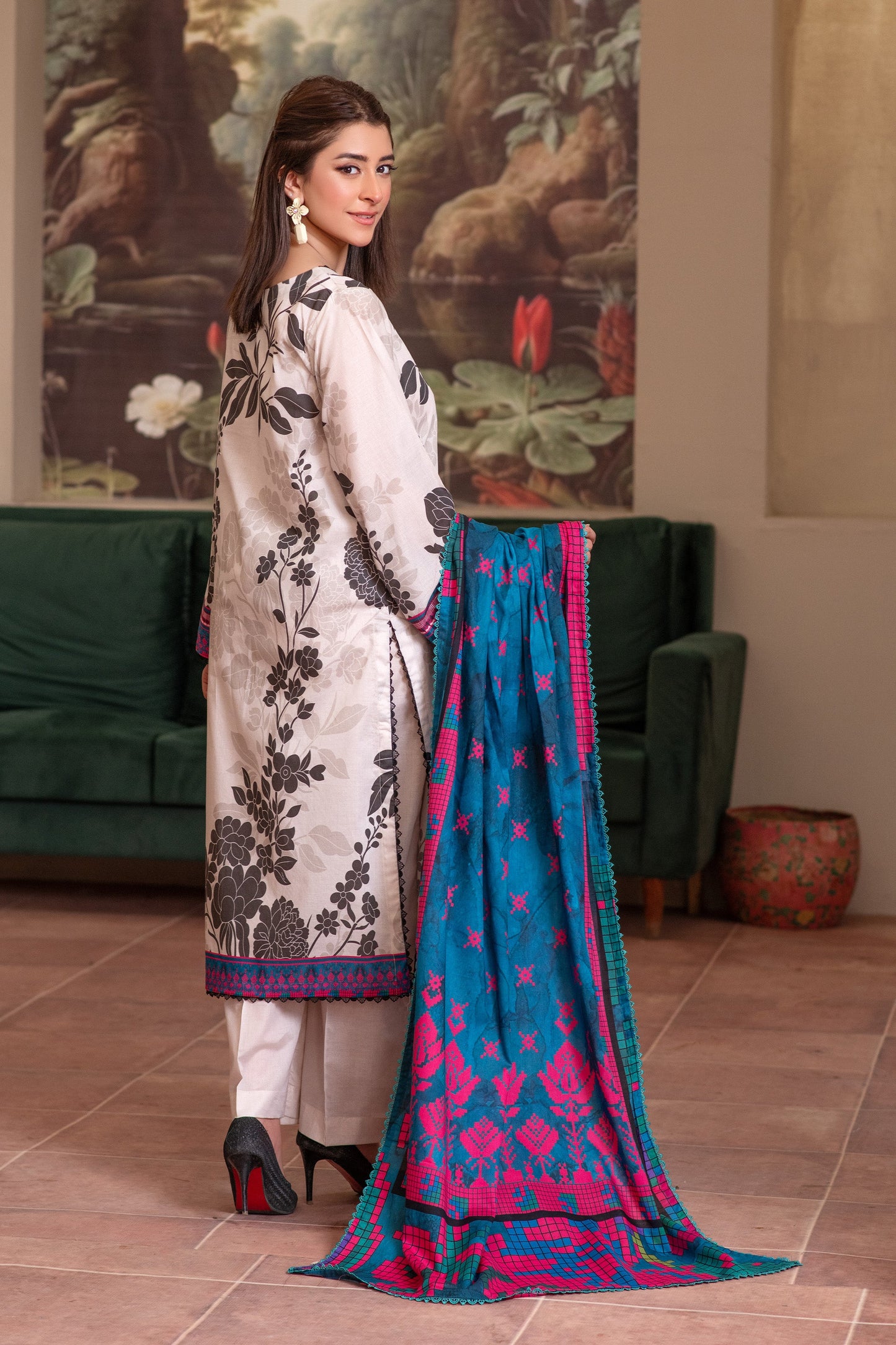 3 Piece Unstitched White Smoke Premium Printed Lawn
